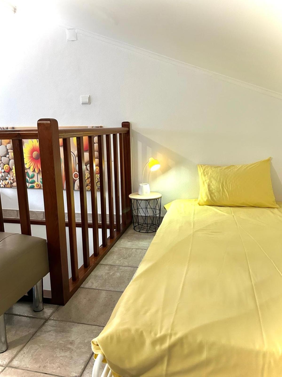 Amarelaje Villa Serra d'El-Rei Exteriör bild
